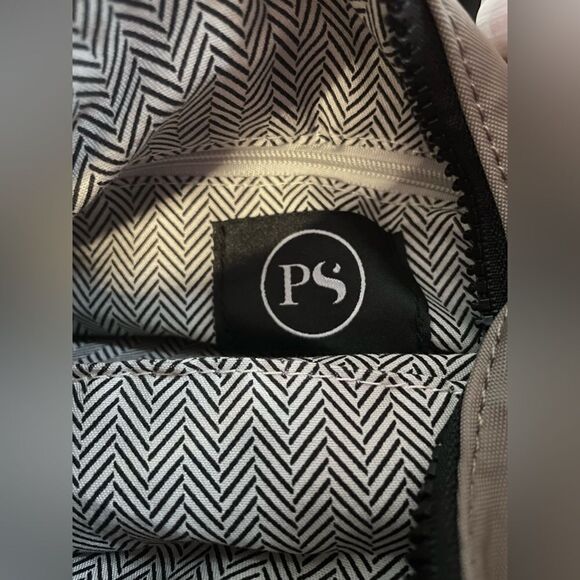 Pretty Simple Brevin Hobo Bag Purse NWOT - Picture 7 of 7